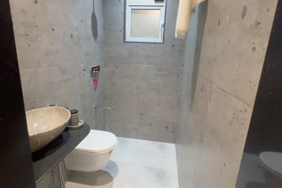 Mahavir-Bliss-Actual-Flat-Bathroom-at-Balkum-Thane-West