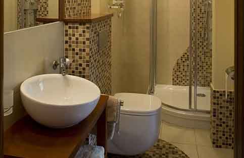 LUXURY BATH SPACES WITH WORLD-CLASS SANITARY WARE